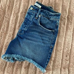 Good American shorts